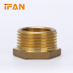 Футорка латунная резьбовая