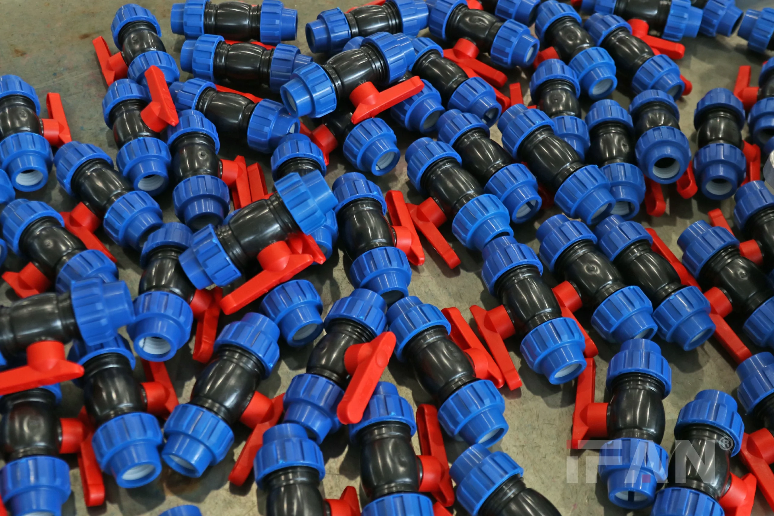 Фитинги из ПНД