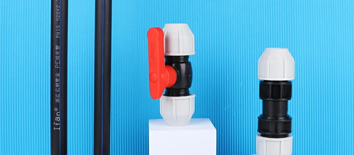 HDPE PP Compression Fittings White HDPE PP Compression Fittings White